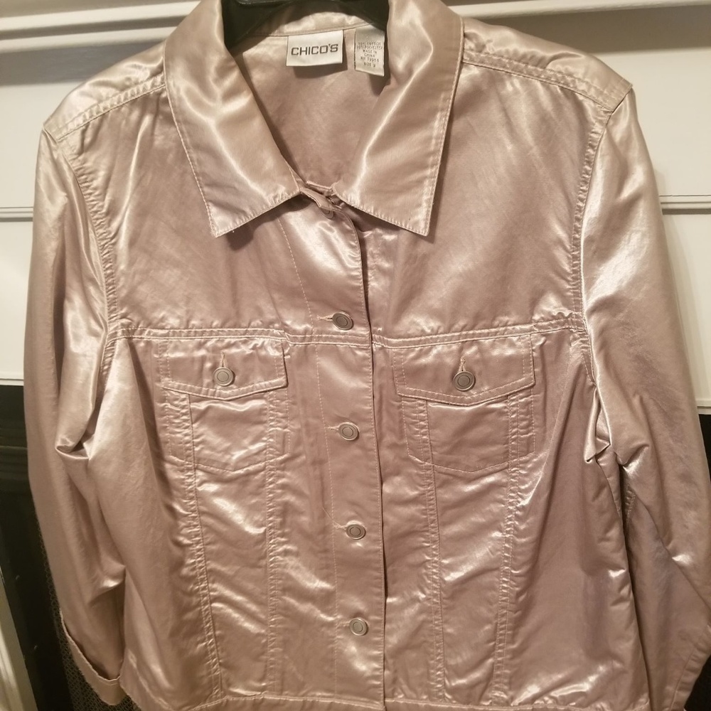 Chico's Gold Shirt Jacket Size 2 Long Sleeve
